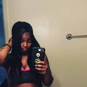 Meet your Posher, Jade